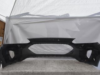 bontott FORD KUGA Első Lökhárító (Részeivel)