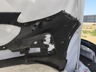 bontott FORD KUGA Első Lökhárító (Részeivel)