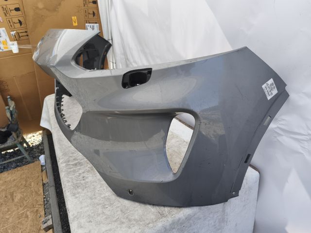 bontott FORD KUGA Első Lökhárító (Részeivel)