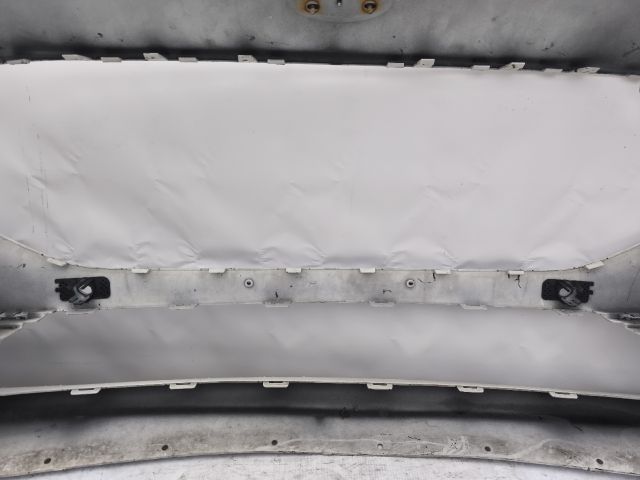 bontott FORD KUGA Első Lökhárító (Részeivel)