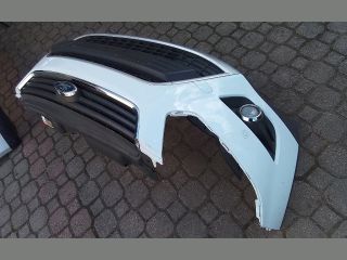 bontott FORD KUGA Első Lökhárító (Részeivel)