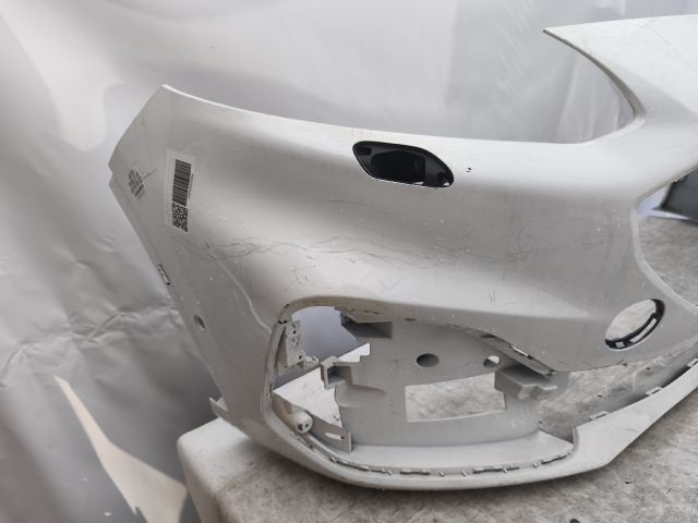 bontott FORD KUGA Első Lökhárító (Részeivel)