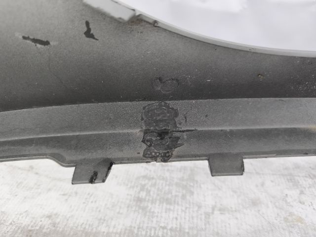 bontott FORD KUGA Első Lökhárító (Részeivel)