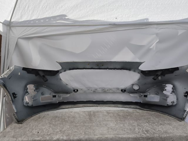 bontott FORD KUGA Első Lökhárító (Részeivel)