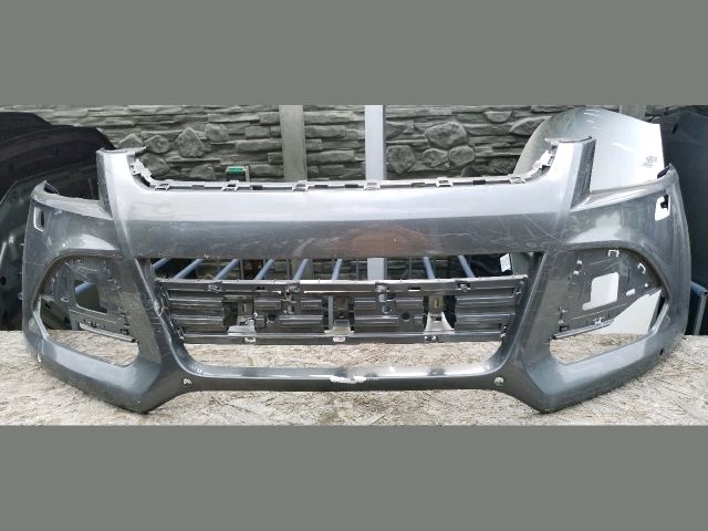 bontott FORD KUGA Első Lökhárító (Üresen)