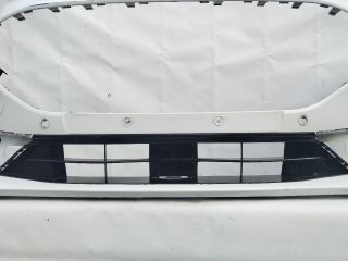 bontott FORD KUGA Első Lökhárító (Üresen)