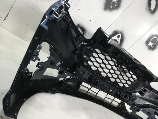 bontott FORD KUGA Első Lökhárító (Üresen)