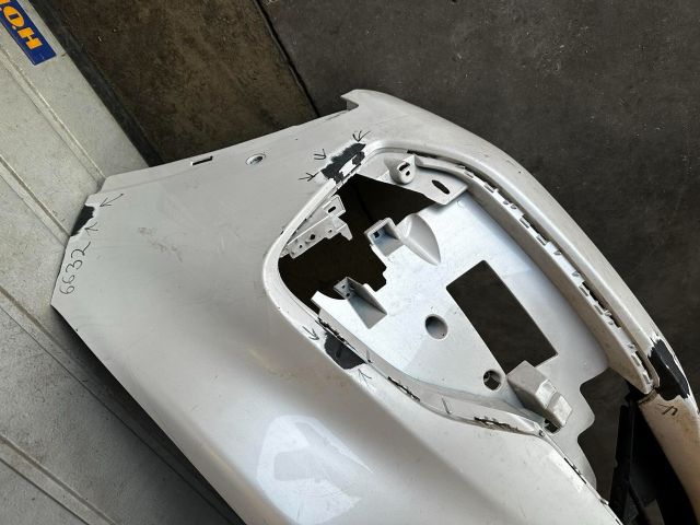 bontott FORD KUGA Első Lökhárító (Üresen)