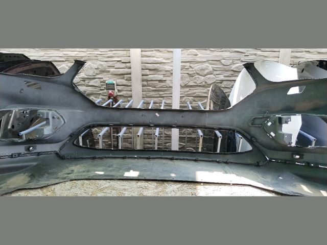 bontott FORD KUGA Első Lökhárító (Üresen)