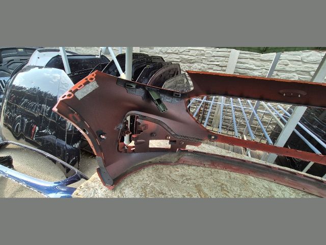 bontott FORD KUGA Első Lökhárító (Üresen)