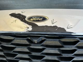 bontott FORD KUGA Első Lökhárító (Üresen)