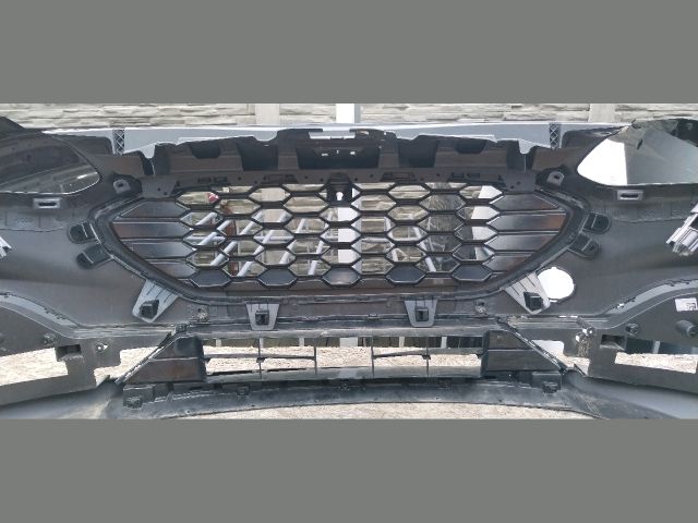 bontott FORD KUGA Első Lökhárító (Üresen)