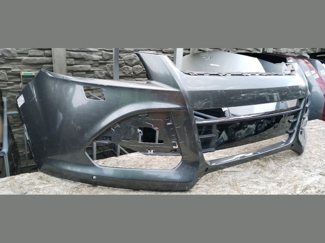 bontott FORD KUGA Első Lökhárító (Üresen)