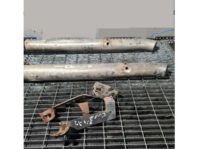 bontott FORD KUGA Fellépő Pár