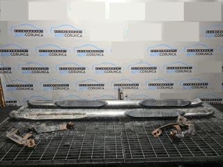 bontott FORD KUGA Fellépő Pár