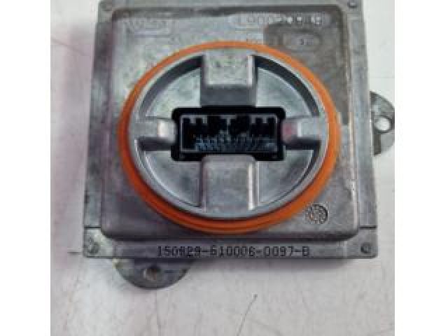 bontott FORD KUGA Fényszóró Elektronika