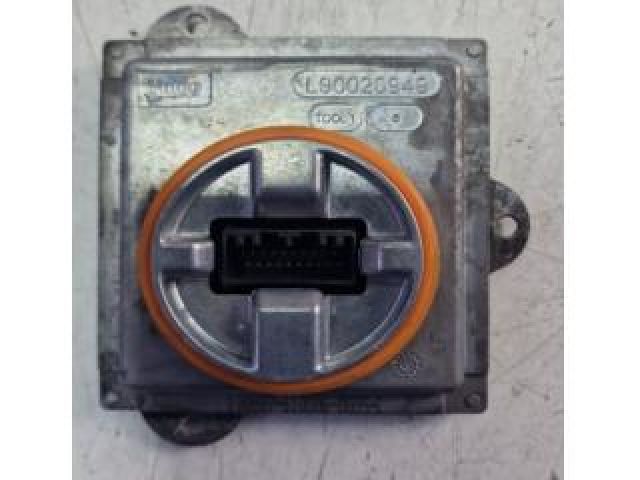 bontott FORD KUGA Fényszóró Elektronika