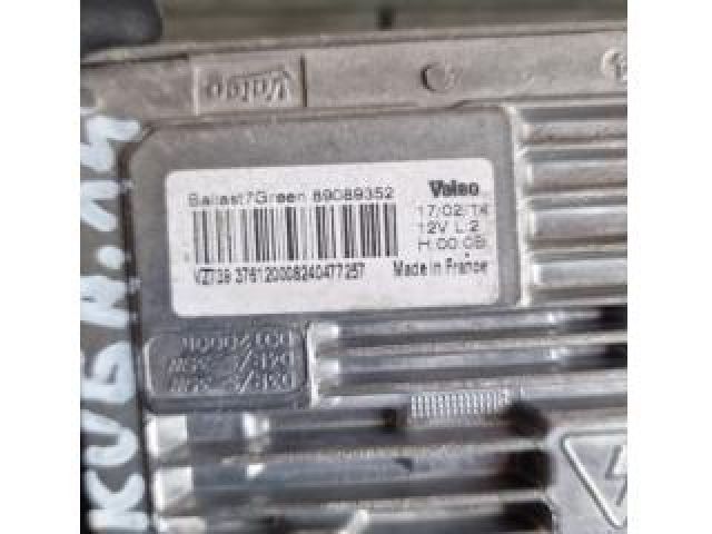 bontott FORD KUGA Fényszóró Elektronika