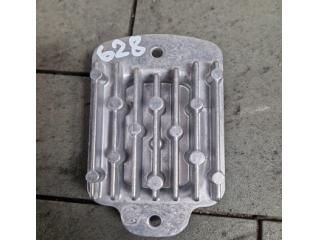 bontott FORD KUGA Fényszóró Elektronika