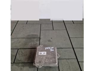 bontott FORD KUGA Fényszóró Elektronika