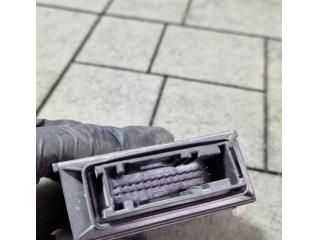 bontott FORD KUGA Fényszóró Elektronika