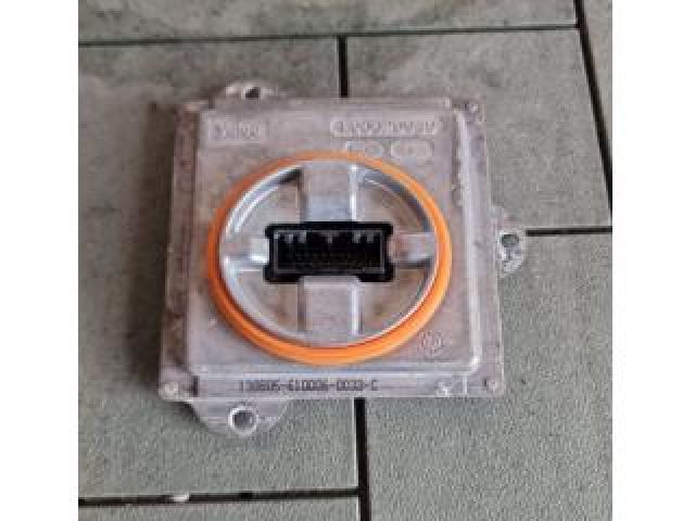 bontott FORD KUGA Fényszóró Elektronika