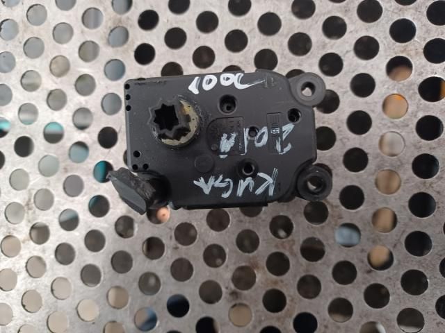 bontott FORD KUGA Fűtés Állító Motor