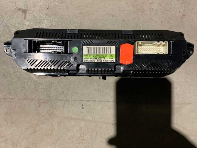 bontott FORD KUGA Fűtéskapcsoló (digit klímás)