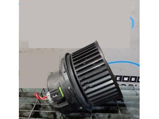 bontott FORD KUGA Fűtőmotor (Klímás)