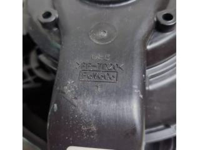 bontott FORD KUGA Fűtőmotor (Klímás)