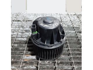 bontott FORD KUGA Fűtőmotor (Klímás)