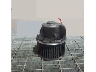 bontott FORD KUGA Fűtőmotor (Klímás)