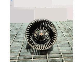 bontott FORD KUGA Fűtőmotor (Klímás)