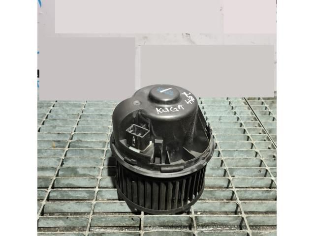 bontott FORD KUGA Fűtőmotor (Klímás)