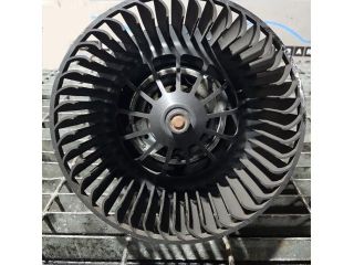 bontott FORD KUGA Fűtőmotor (Klímás)