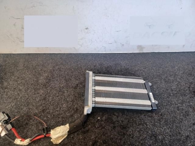 bontott FORD KUGA Fűtőradiátor (Elektromos)