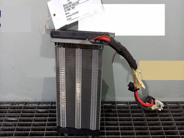 bontott FORD KUGA Fűtőradiátor