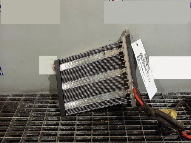 bontott FORD KUGA Fűtőradiátor