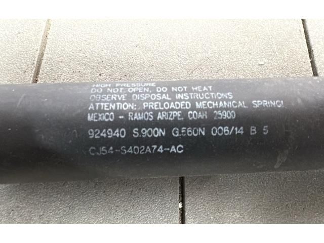 bontott FORD KUGA Gázrugós Kitámasztó Teleszkóp Csomagtérajtó Jobb