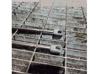 bontott FORD KUGA Gázrugós Kitámasztó Teleszkóp Csomagtérajtó (Pozíciófüggetlen)