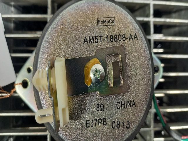 bontott FORD KUGA Hangszóró (Pozíciófüggetlen)