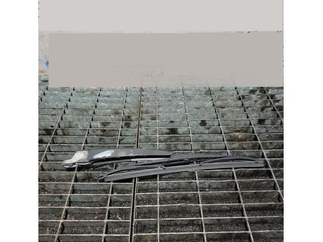 bontott FORD KUGA Hátsó Ablaktörlő Kar