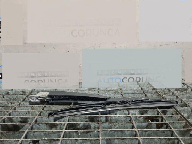 bontott FORD KUGA Hátsó Ablaktörlő Kar