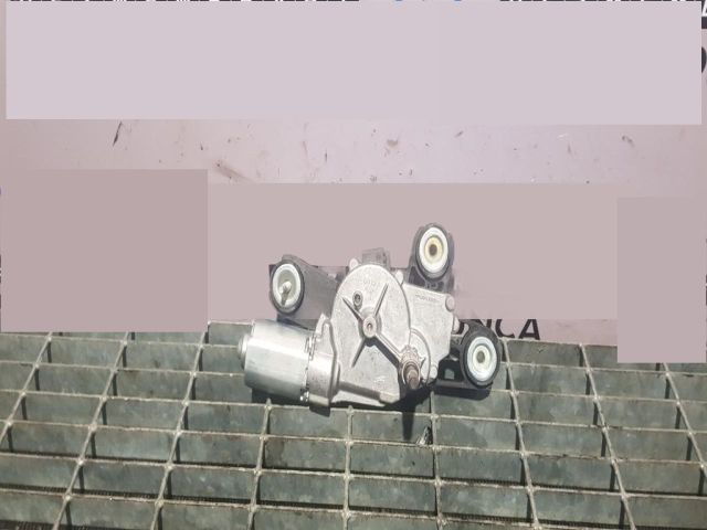 bontott FORD KUGA Hátsó Ablaktörlő Motor