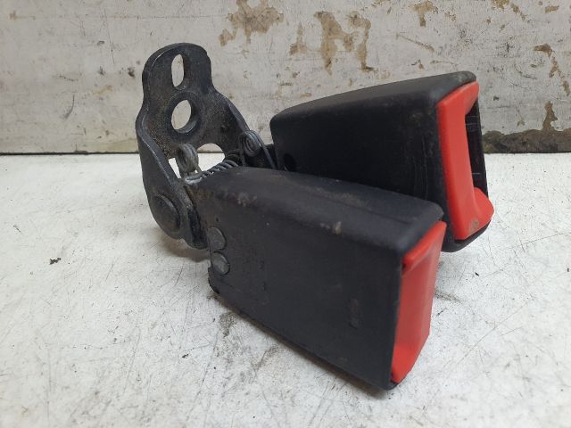 bontott FORD KUGA Hátsó középső Biztonsági Öv Csat