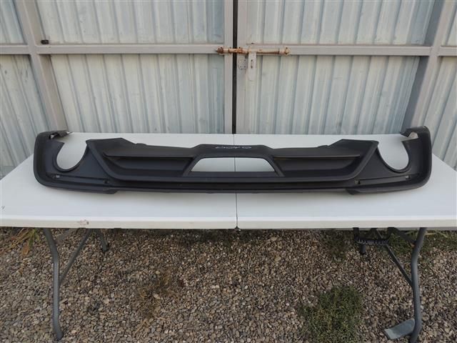 bontott FORD KUGA Hátsó Lökhárító Légterelő