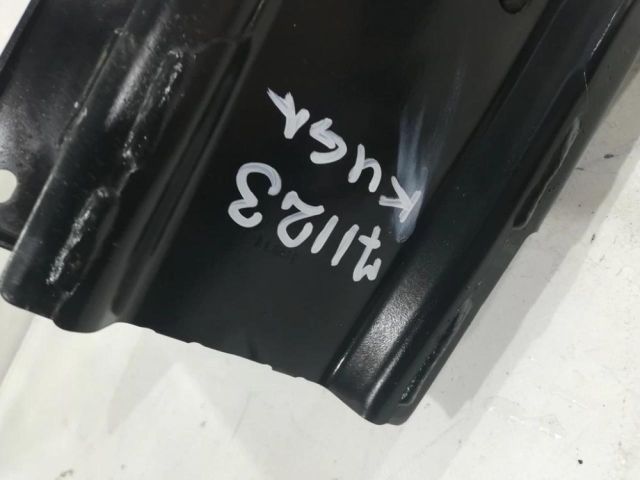 bontott FORD KUGA Hátsó Lökhárító Merevítő (Fém)