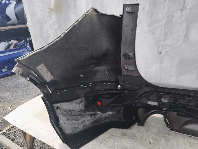 bontott FORD KUGA Hátsó Lökhárító (Részeivel)