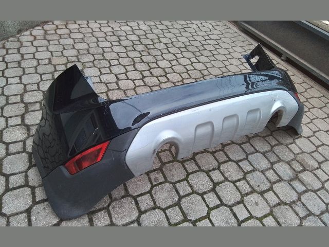 bontott FORD KUGA Hátsó Lökhárító (Részeivel)