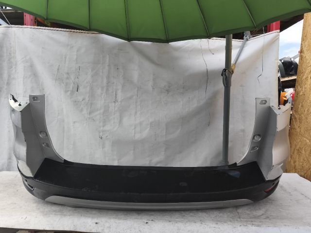 bontott FORD KUGA Hátsó Lökhárító (Részeivel)